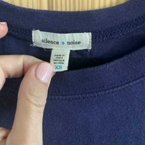 Urban Outfitters short tshirt dress - Picture 3 of 4